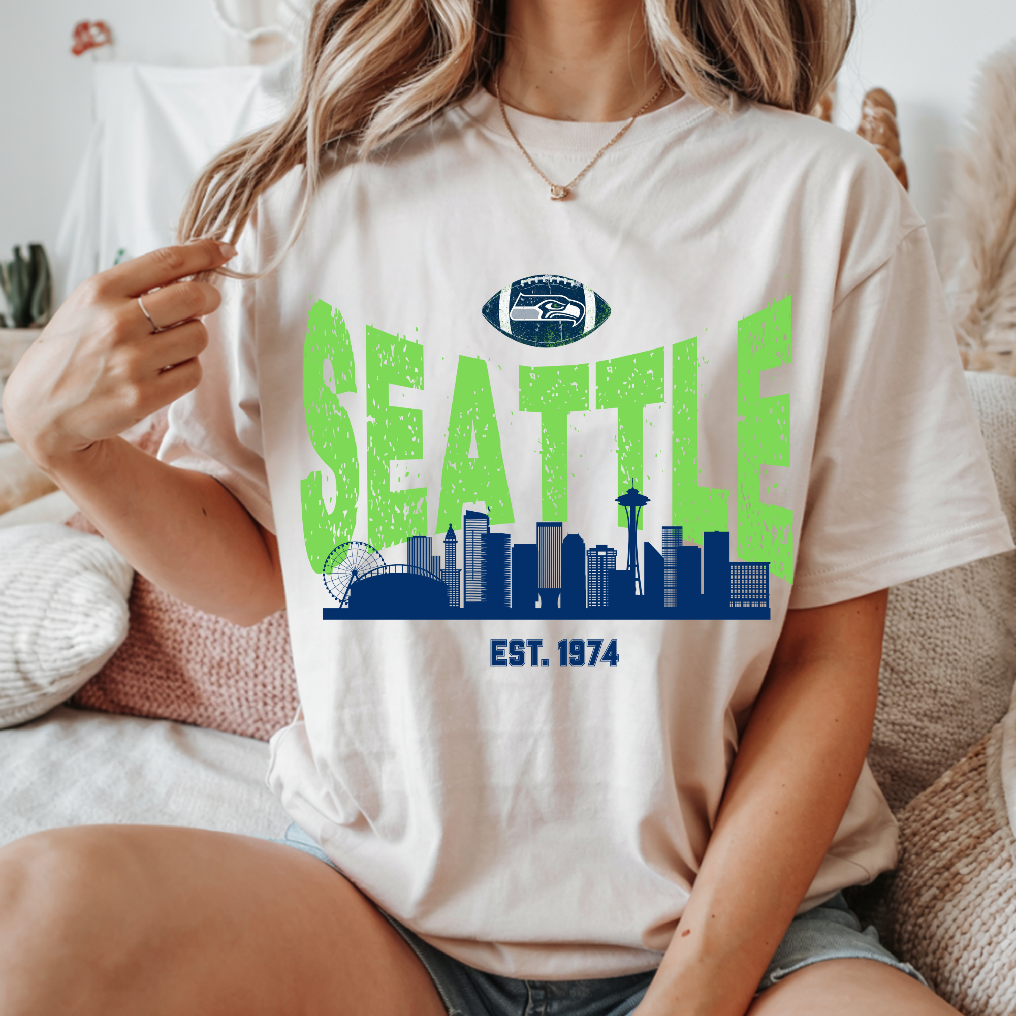 SEATTLE EST. 1974 FOOTBALL DTF TRANSFER